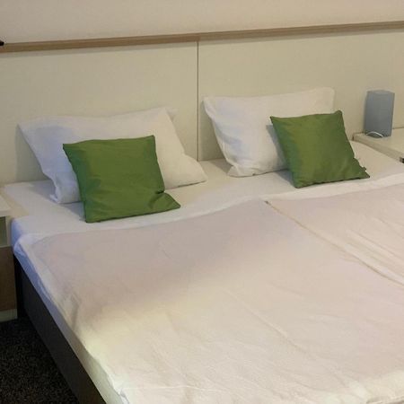 Apartment Karlovac Cameră foto